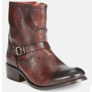 Frye Women’s Lynn Strap short boot in burnt red